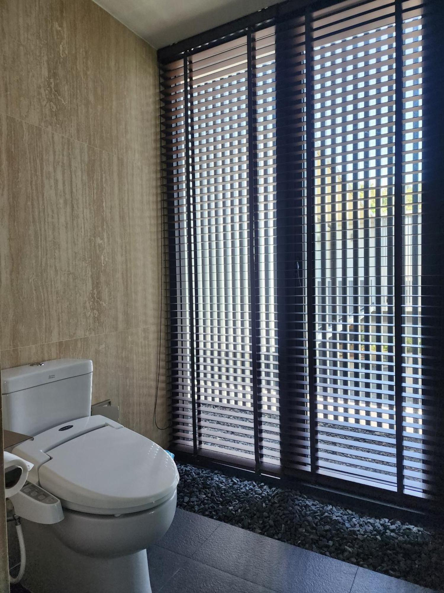 Vila Luxury Beachfront 4 Bedroom Amana At Ta-ke A Phuket