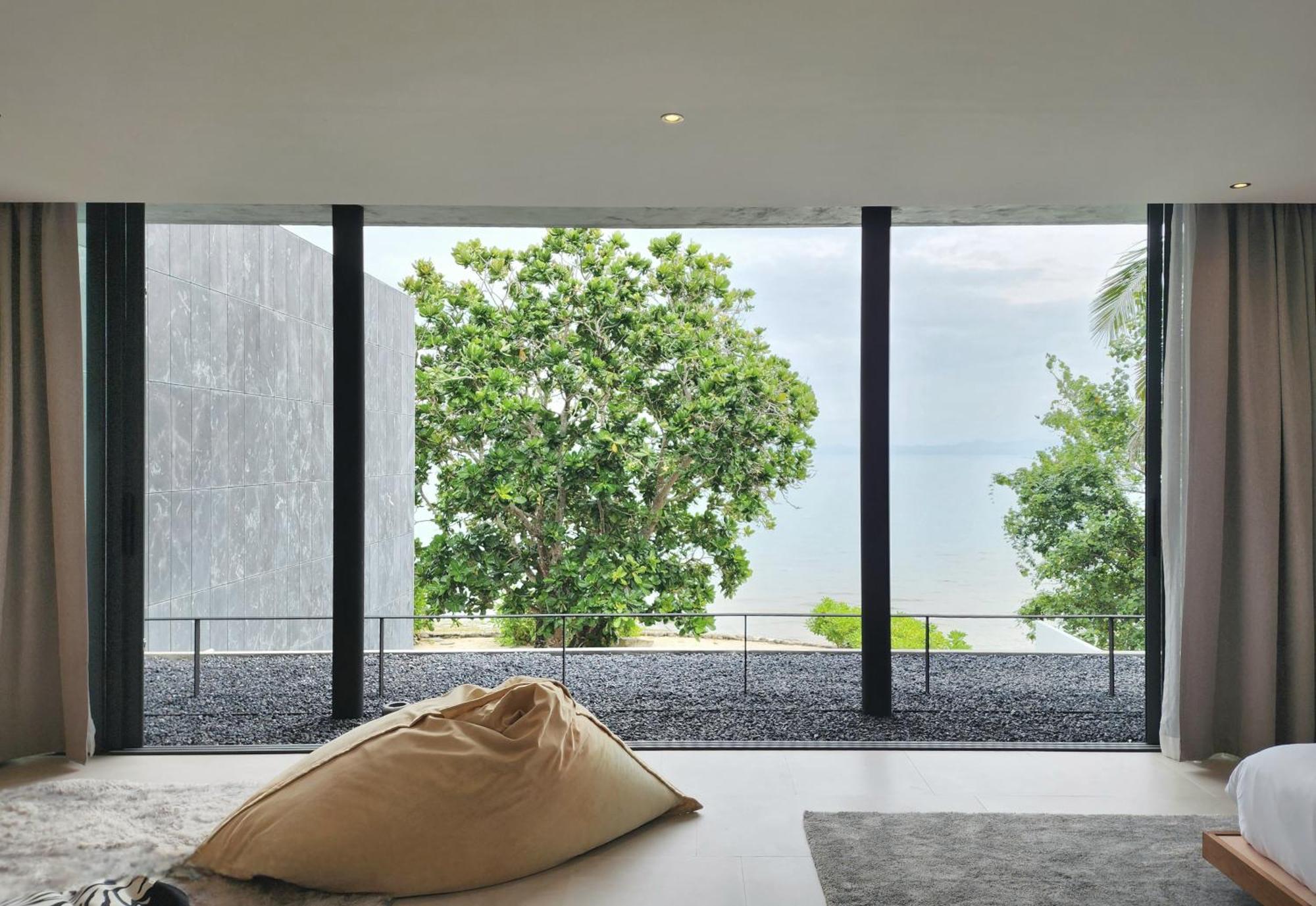 Luxury Beachfront 4 Bedroom Amana At Ta-ke A Vila